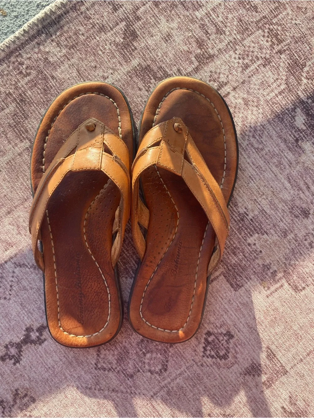 Tommy Bahama Brown Leather Flip-Flops. Size 9